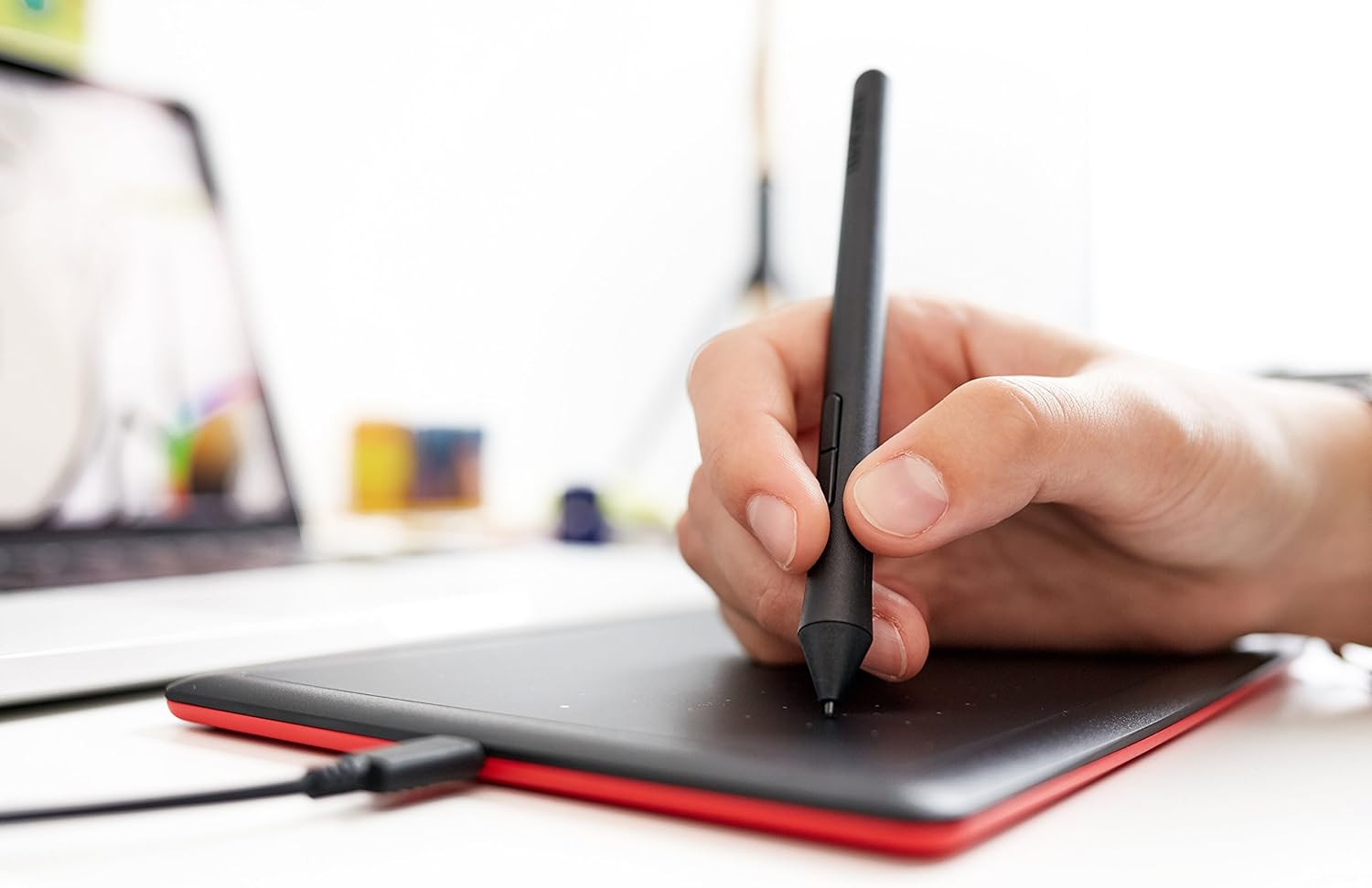 Mesa Digitalizadora One By Wacom (Ctl472), Wacom, Tablets de design gráfico, Preto, Pequeno - Imagem 5