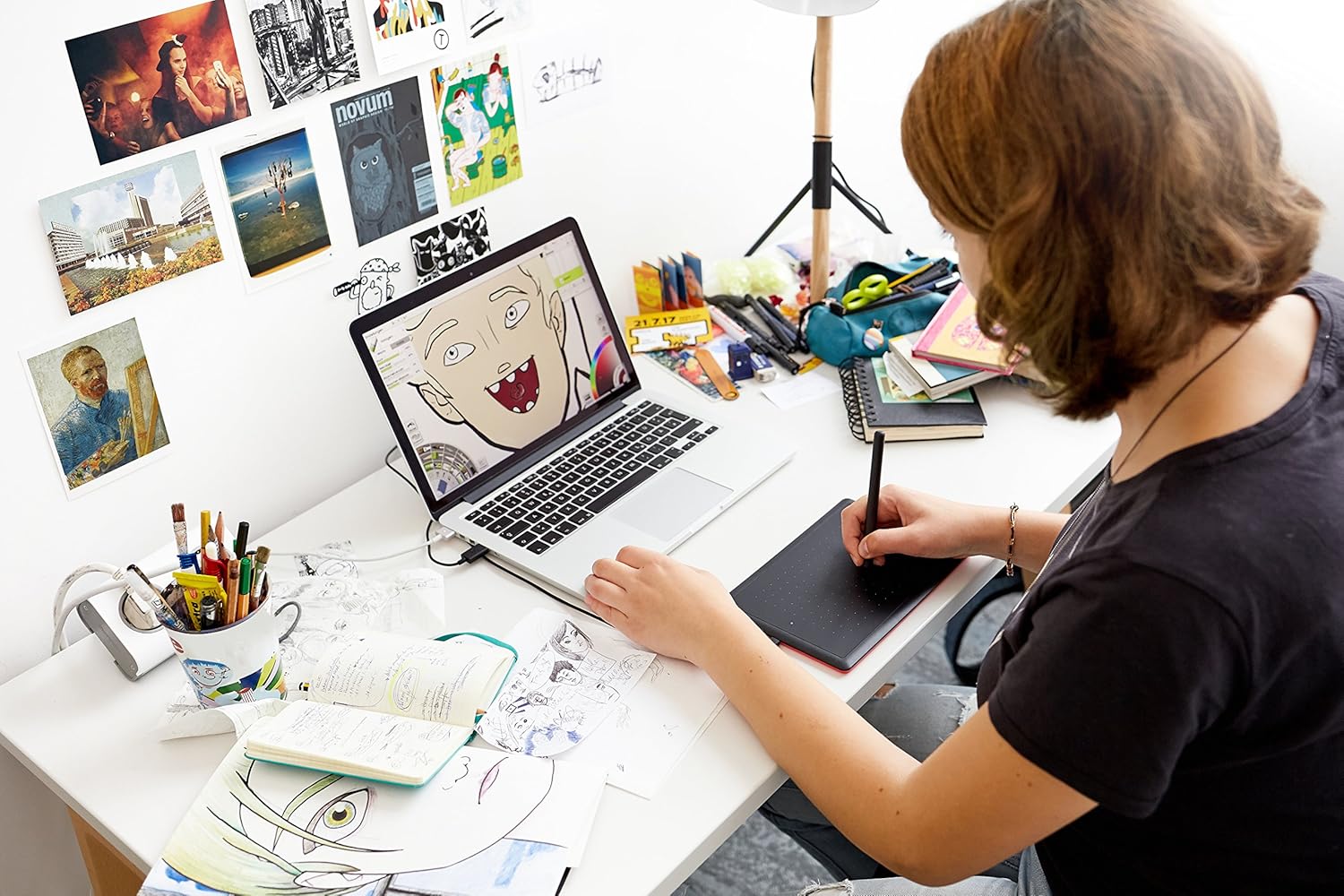 Mesa Digitalizadora One By Wacom (Ctl472), Wacom, Tablets de design gráfico, Preto, Pequeno - Imagem 8
